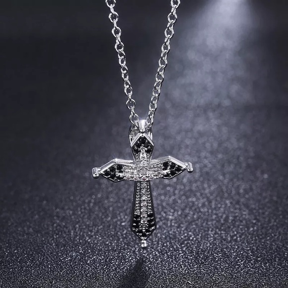 New Men Women Religious Cross Sapphire Necklace - Picture 4 of 6